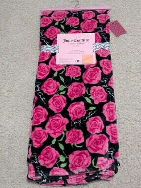 Juicy Couture Oversized Rose Printed Plush Throw 🌹Ultra Soft Glam Home Accent